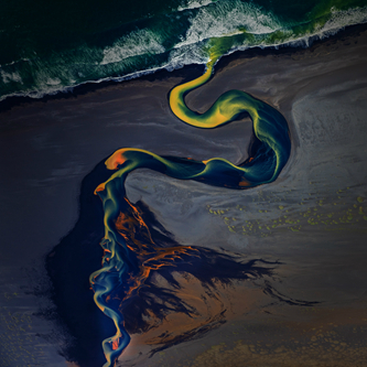 蛟龙出海