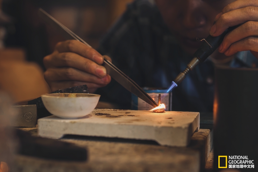 20平米,装满一名普通皮匠最热忱的“匠人之魂”